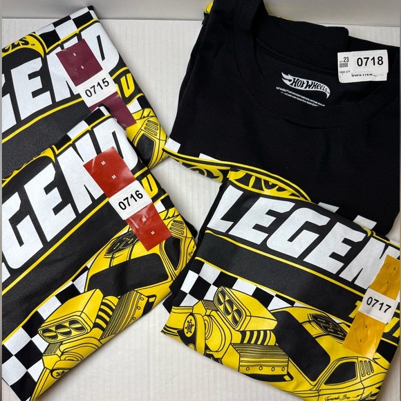 Hot Wheels Legends Tour Men's & Big Men's Graphic T-Shirt - Picture 7 of 7